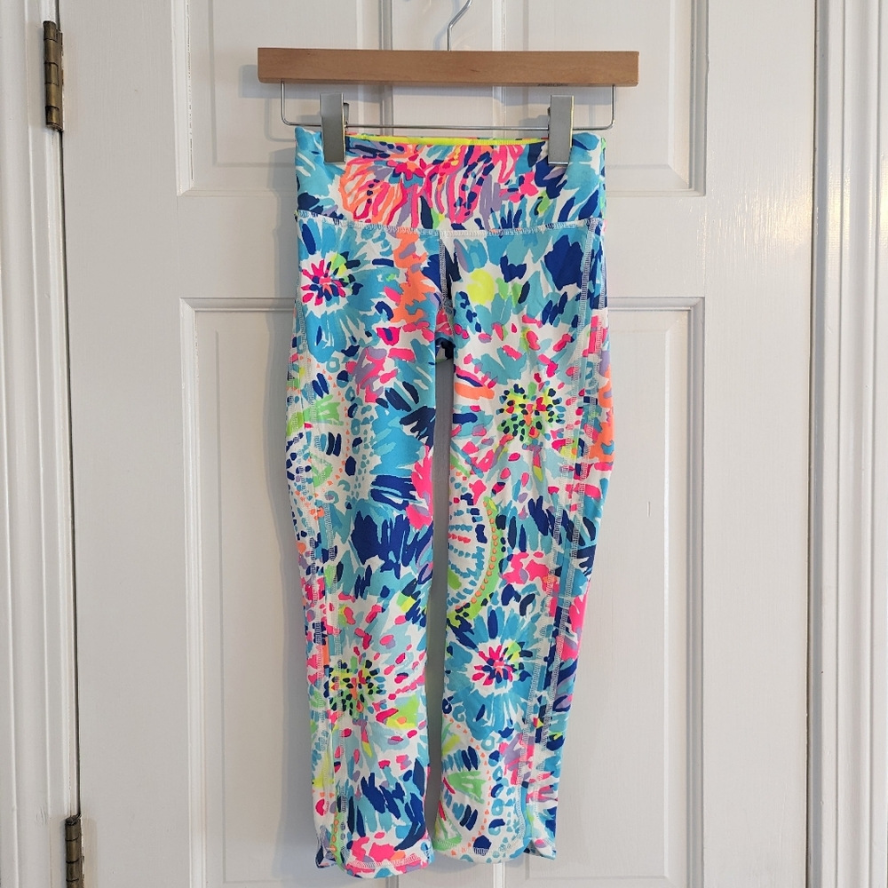Lilly Pulitzer luxletic multi dive weekender cropped leggings size XXS